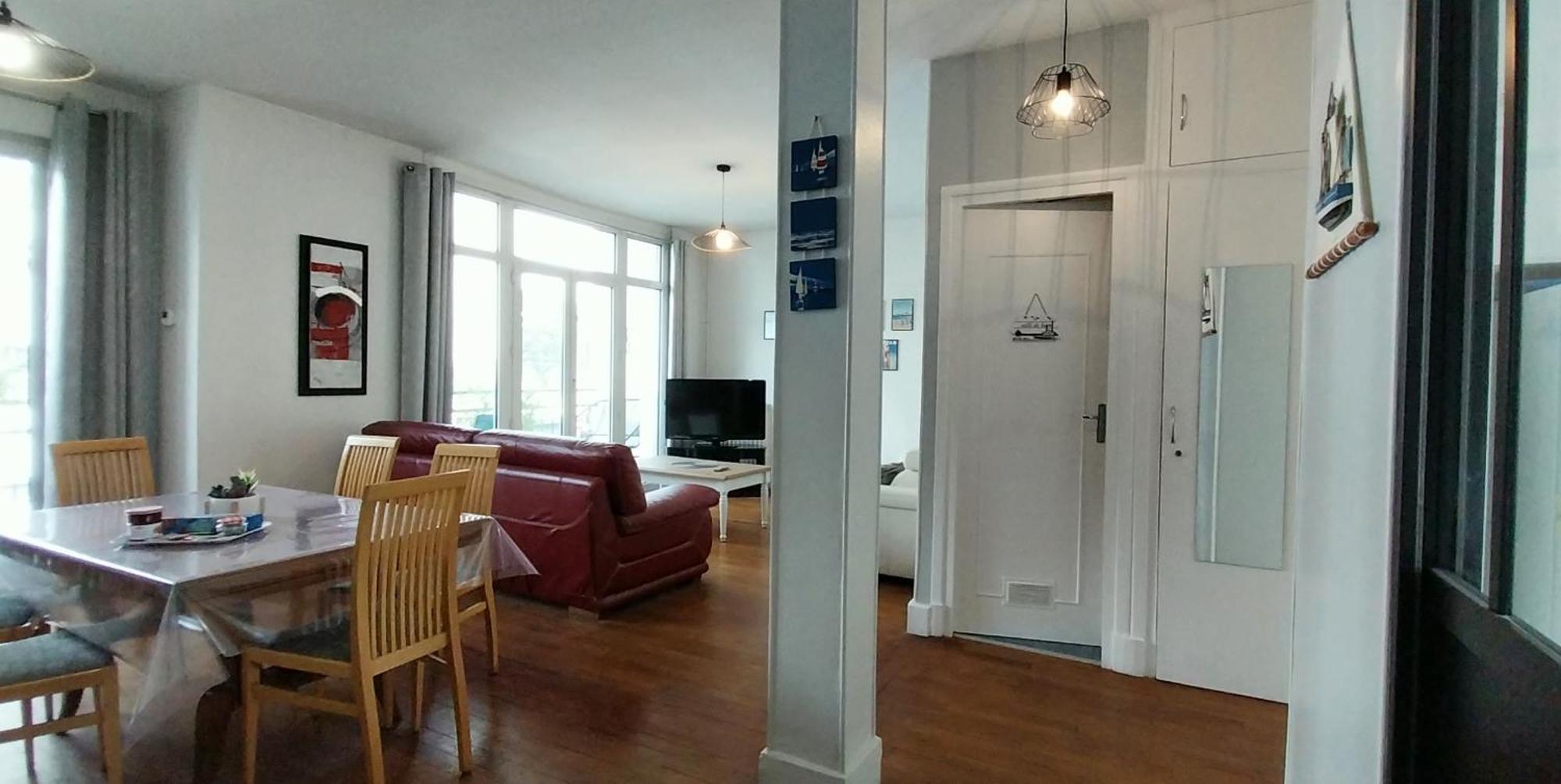 רויאן Maison De Ville Plein Centre, 3 Etoiles, A 200M De La Plage, Parking Prive, Wifi מראה חיצוני תמונה